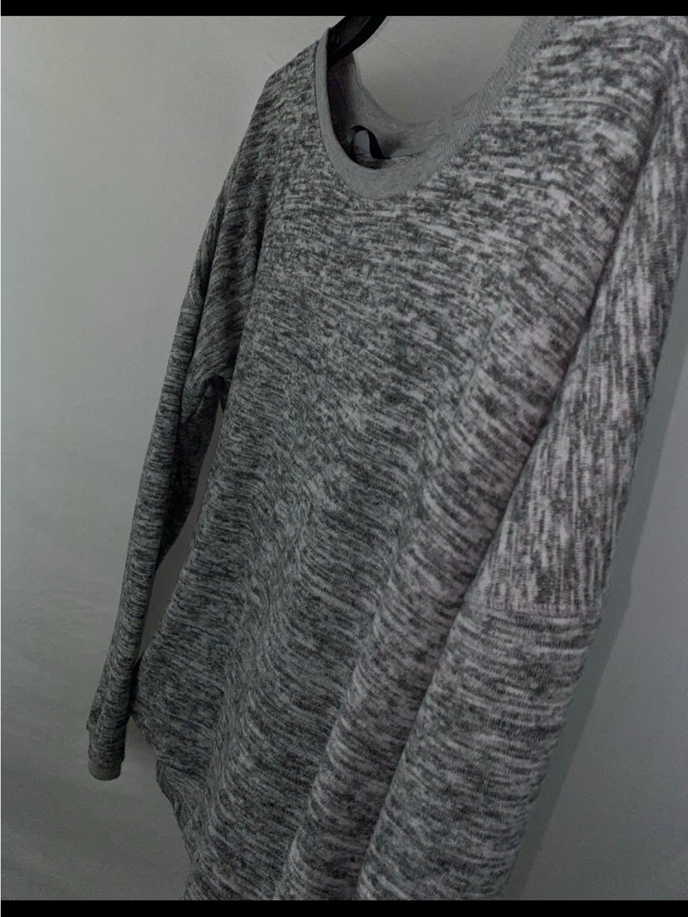 Long Sleeve - Picture 2 of 9